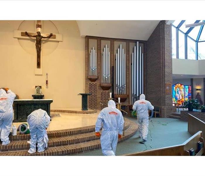 SERVPRO of Point Pleasant technicians cleaning a church in Toms River